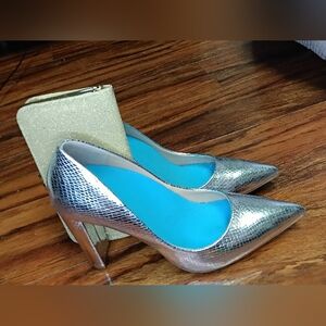 Elegant Silver Women's Heels Set